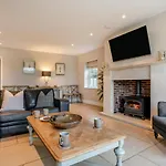 4 Bed In Catterick Oc-y33625 *