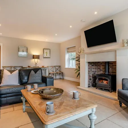 4 Bed In Catterick Oc-y33625 *